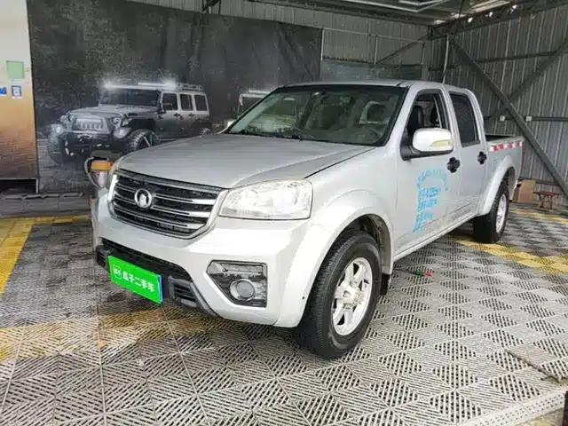 Wingle 5 2017 2.0T European Edition Diesel 2WD Entry-level Model with Large Double Cab GW4D20E