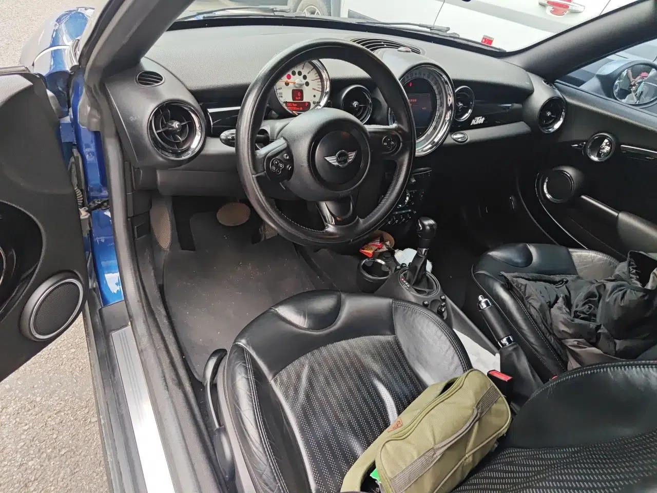 MINI Coupe 2012 1.6L COOPER — миниатюра 9
