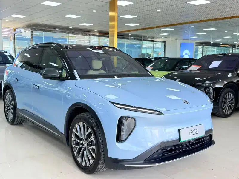 NIO ES6 2023 model 75kWh — миниатюра 3