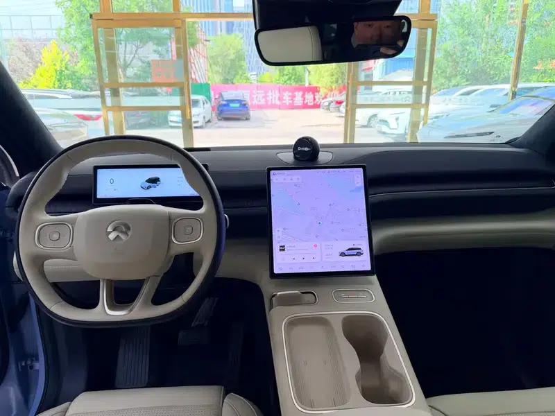 NIO ES6 2023 model 75kWh — миниатюра 7