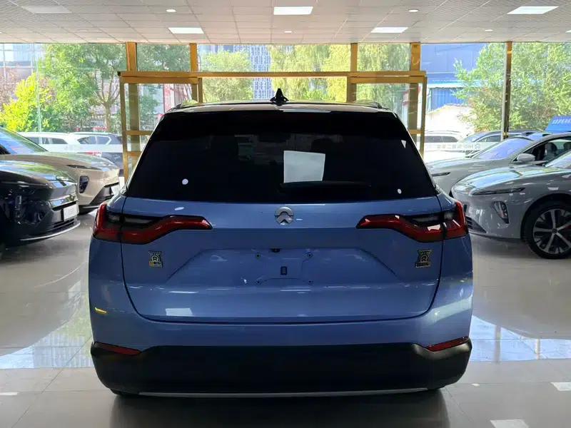 NIO ES8 2018 425KM Base Edition Six-Seat — миниатюра 5