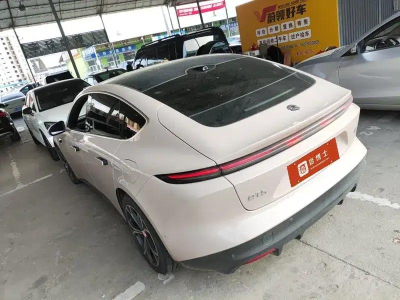 NIO ET5 2024 model 75kWh — миниатюра 3