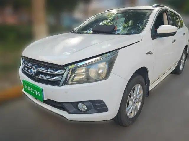 Venucia T70 2016 2.0L CVT Smart Choice Edition