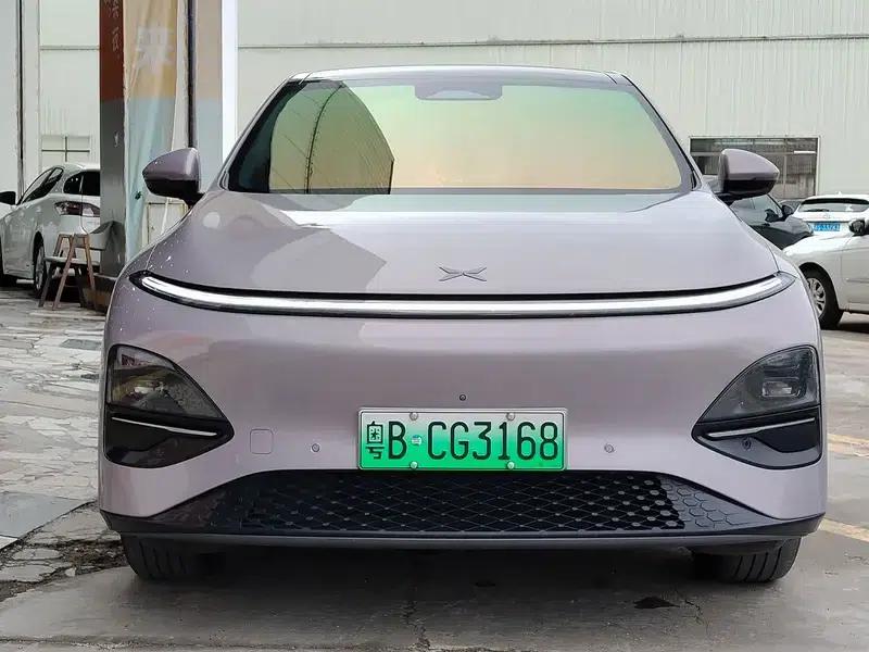 XPeng G6 2025 Pure Electric 625 Long Range Max Technology Edition — миниатюра 2