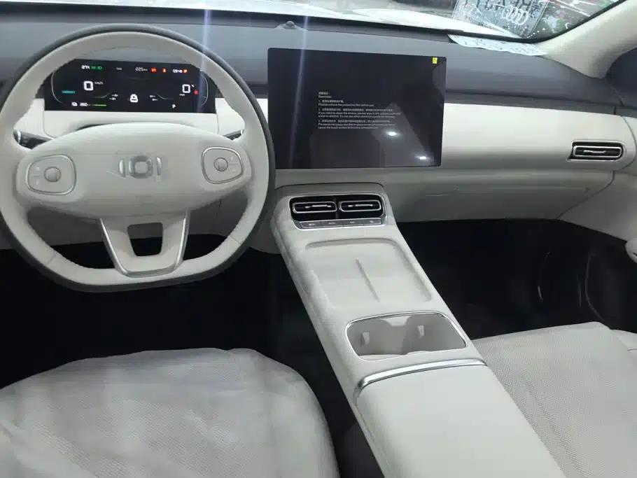 Changan Qiyuan Q05 2026 Model 405Air — миниатюра 12
