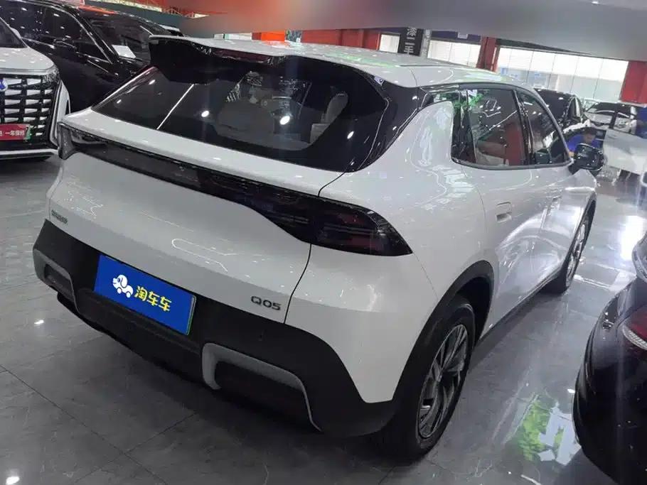 Changan Qiyuan Q05 2026 Model 405Air — миниатюра 3