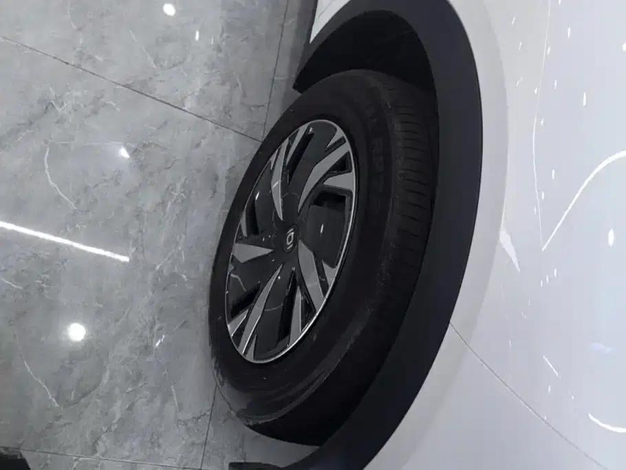 Changan Qiyuan Q05 2026 Model 405Air — миниатюра 6