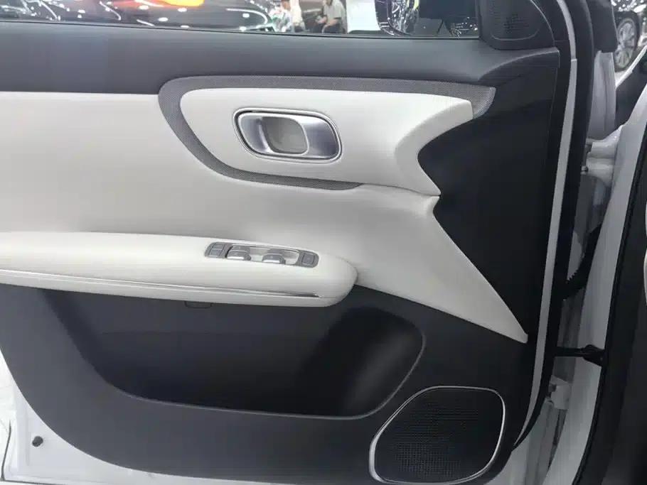 Changan Qiyuan Q05 2026 Model 405Air — миниатюра 7