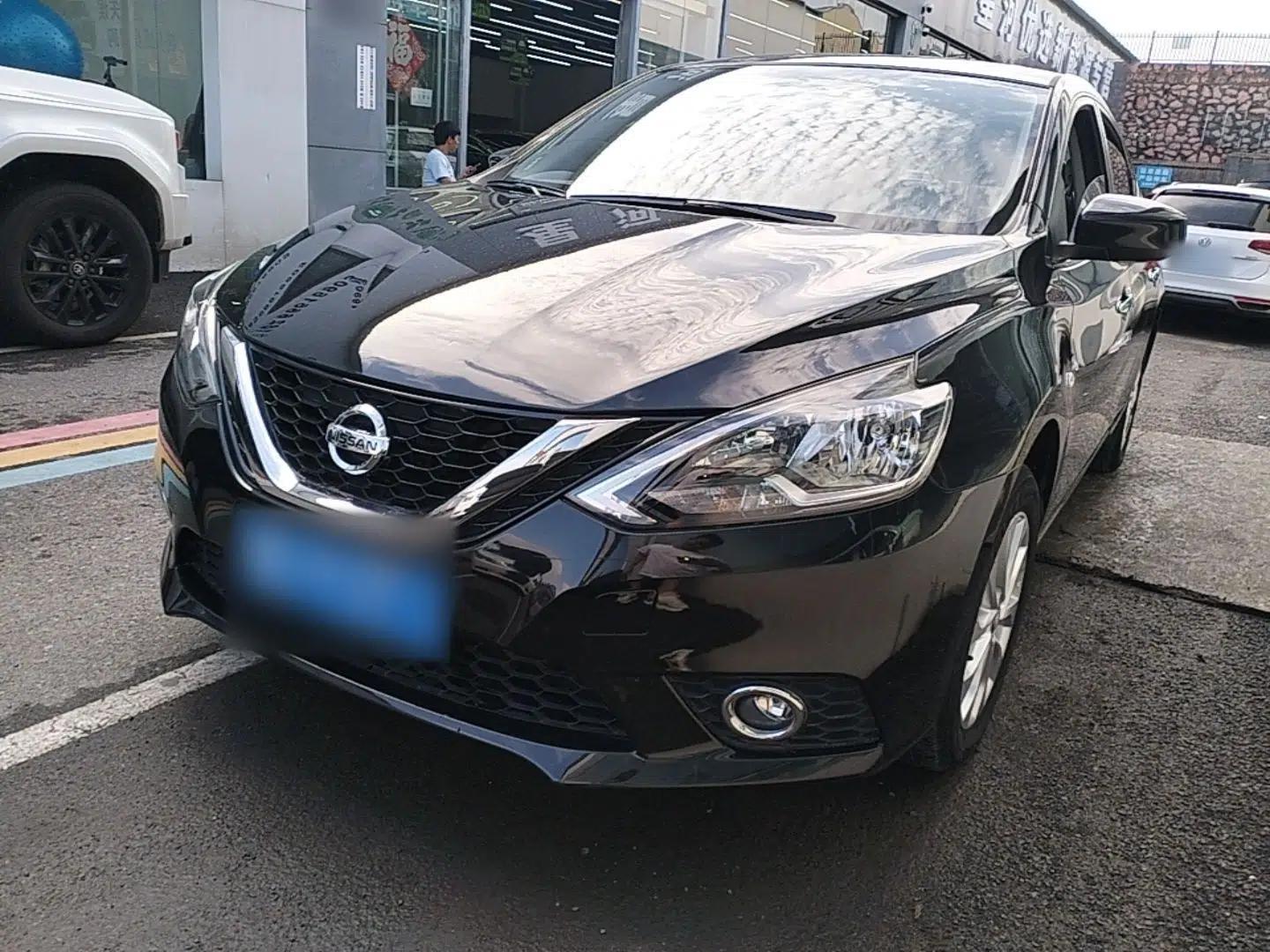 Nissan Sylphy 2022 Classic 1.6XL CVT Luxury Edition — миниатюра 1