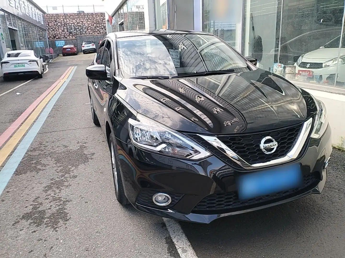 Nissan Sylphy 2022 Classic 1.6XL CVT Luxury Edition — миниатюра 3