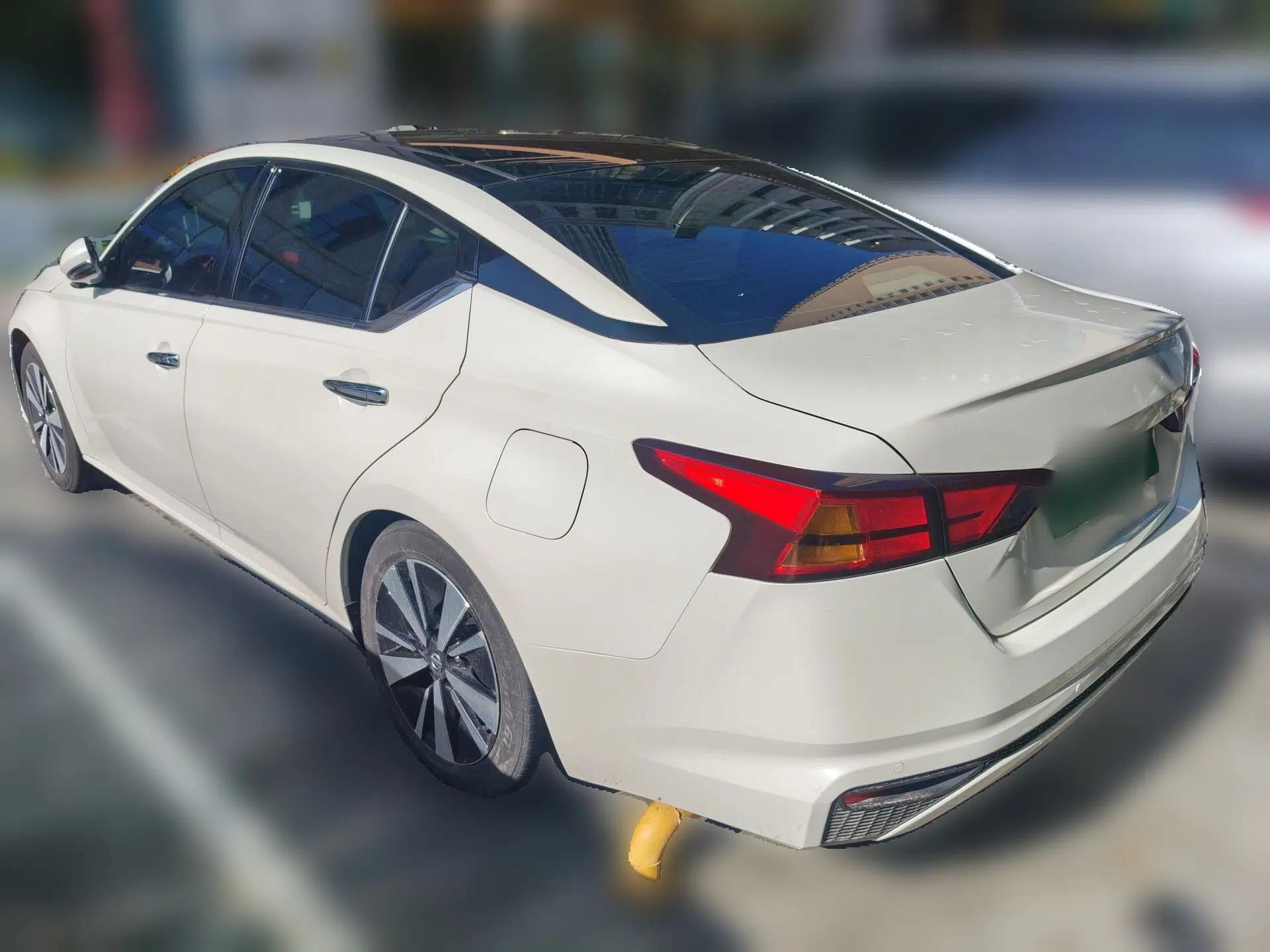 Nissan Teana 2021 2.0L XL Comfort Edition — миниатюра 4