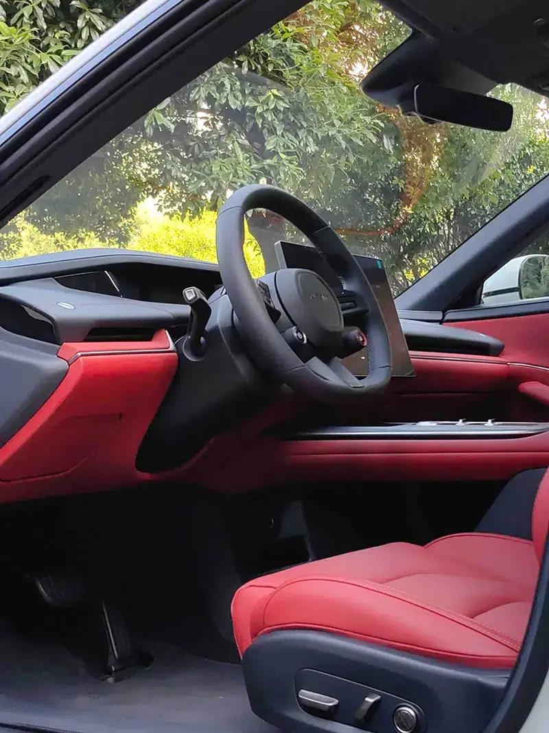 Xiaomi SU7 2024 Model, Rear-Wheel Drive, Long-Range Pro Edition — миниатюра 4
