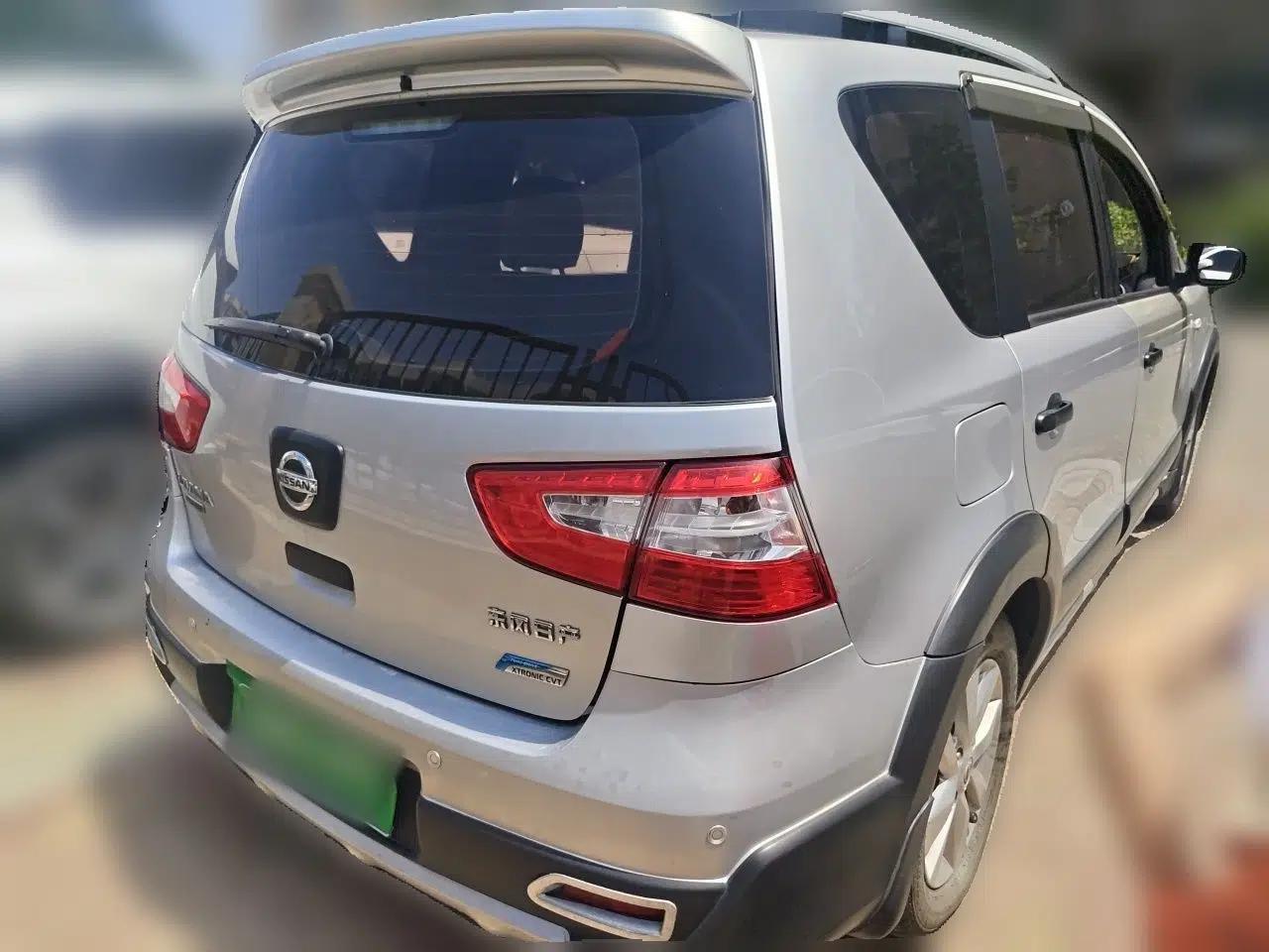 Nissan Livina 2013 Jinrui 1.6XL CVT Comfort Edition — миниатюра 6