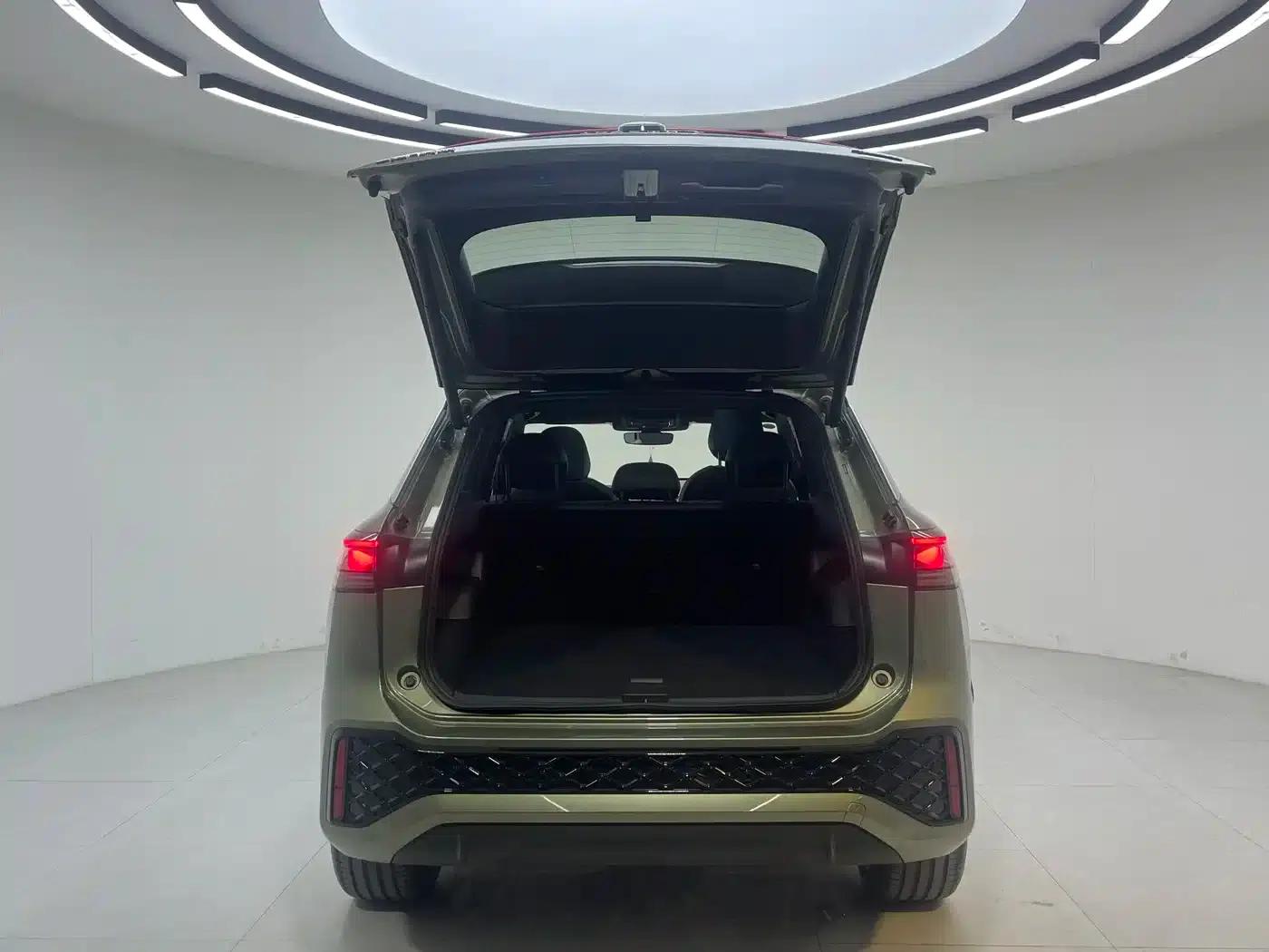 Tayron 2025 Model, Tayron L 380TSI 4WD Luxury Easy Package — миниатюра 10