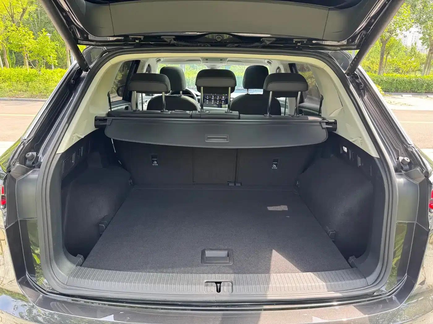 Tayron 2023 280TSI 2WD Luxury Plus Advanced Edition — миниатюра 20