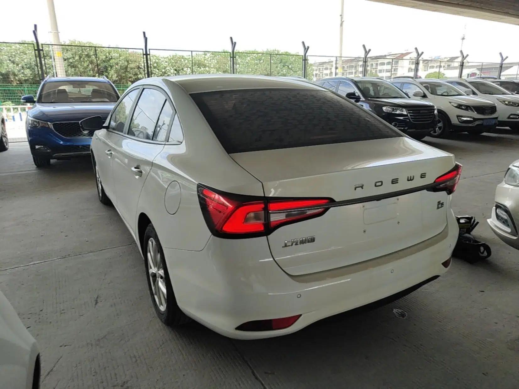 Roewe i5 2020 1.5L Automatic 4G Connected Linghao Edition — миниатюра 4
