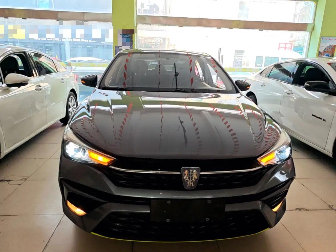 Roewe i5 2021 1.5L CVT Platinum Edition — миниатюра 2