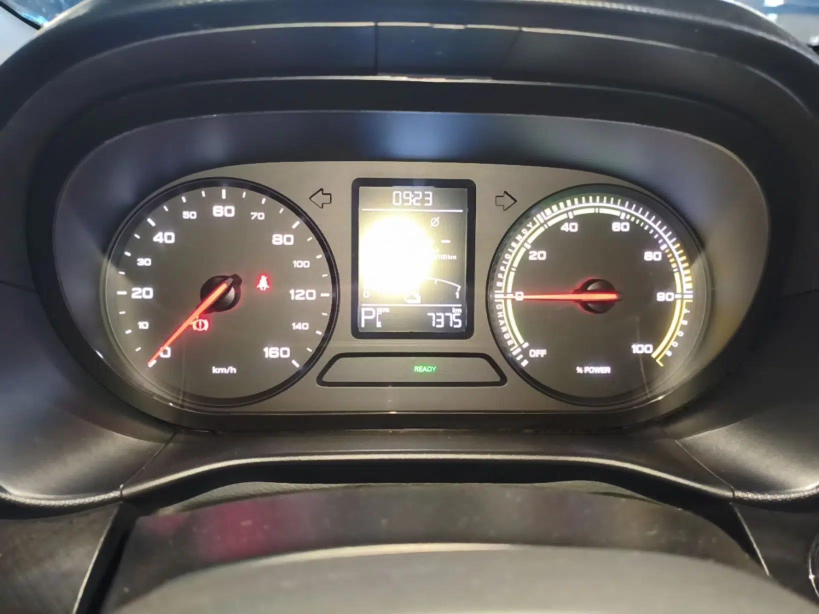 Roewe Clever 2022 311km QiQi BoBo Edition — миниатюра 14
