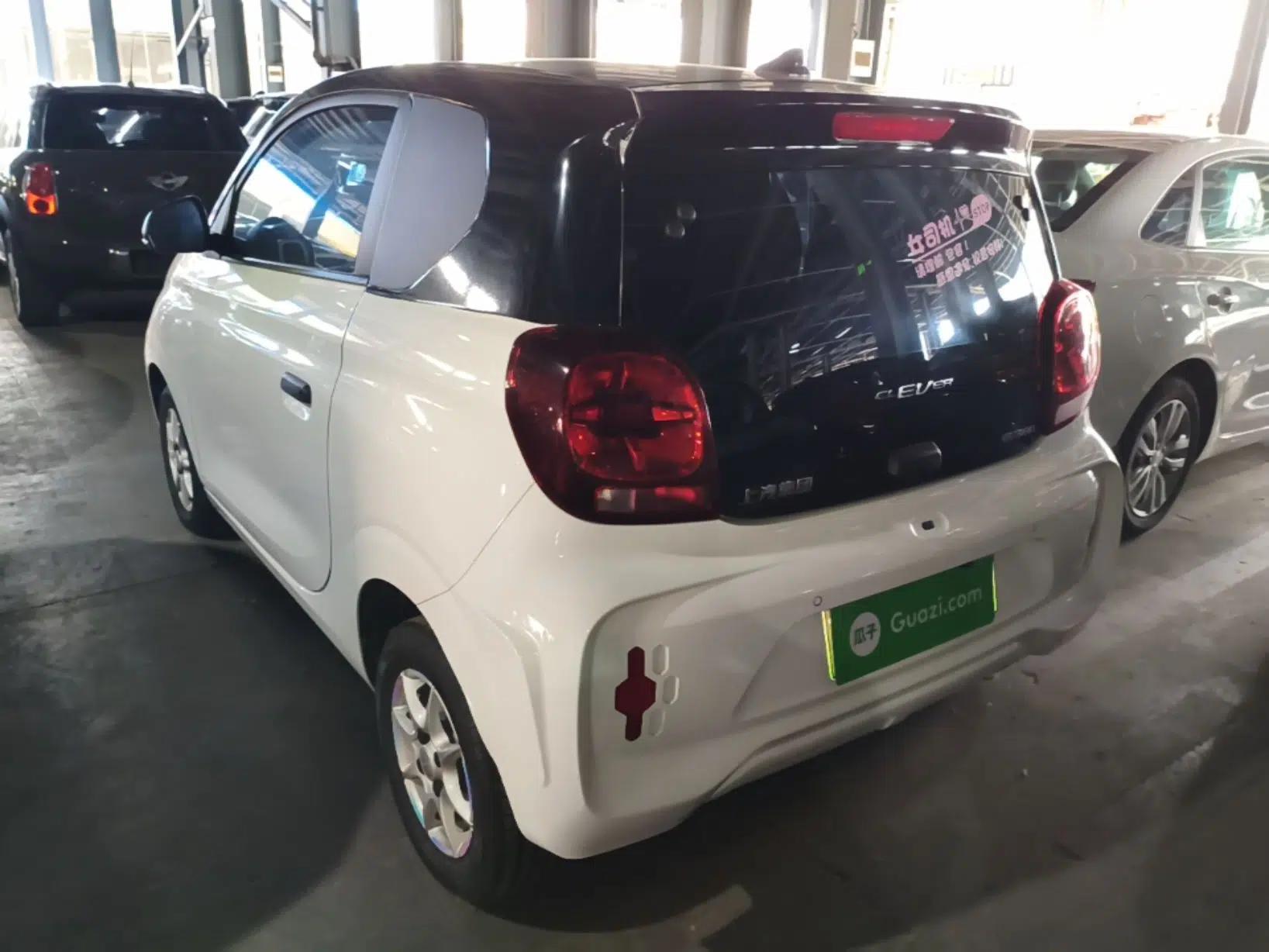 Roewe Clever 2022 311km QiQi BoBo Edition — миниатюра 4