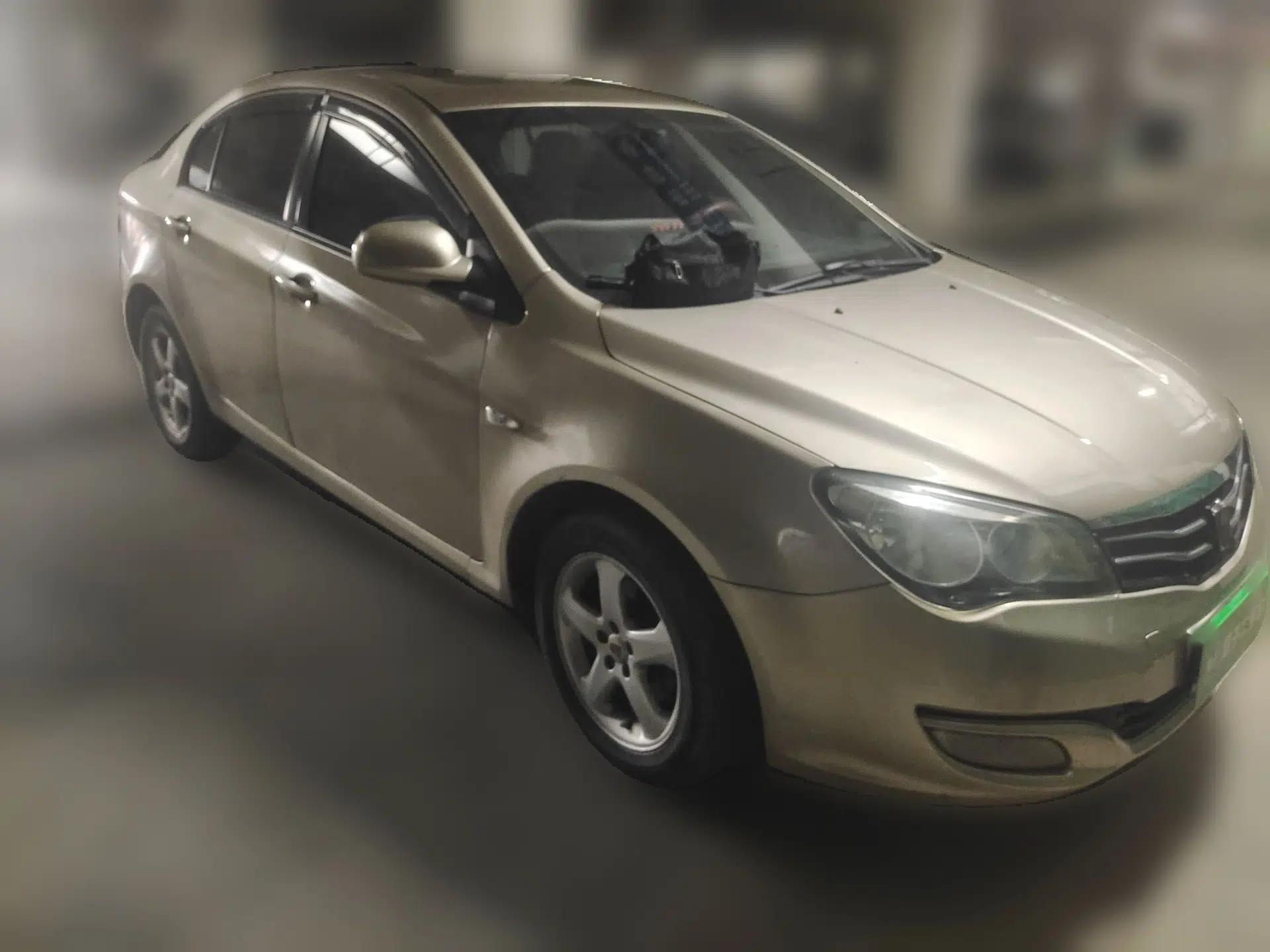Roewe 350 2013 350C 1.5L Automatic Xunyue Edition — миниатюра 3