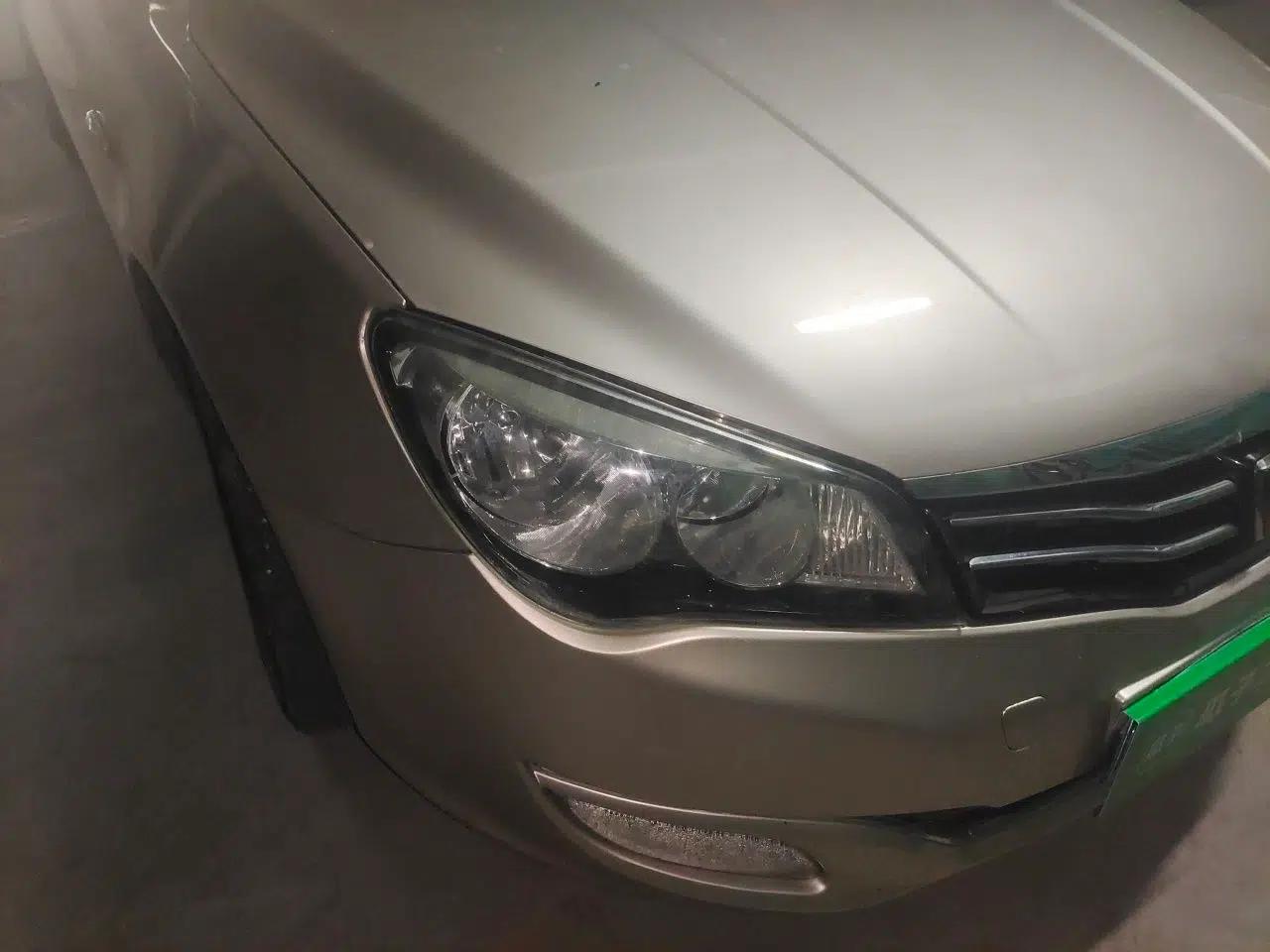 Roewe 350 2013 350C 1.5L Automatic Xunyue Edition — миниатюра 7