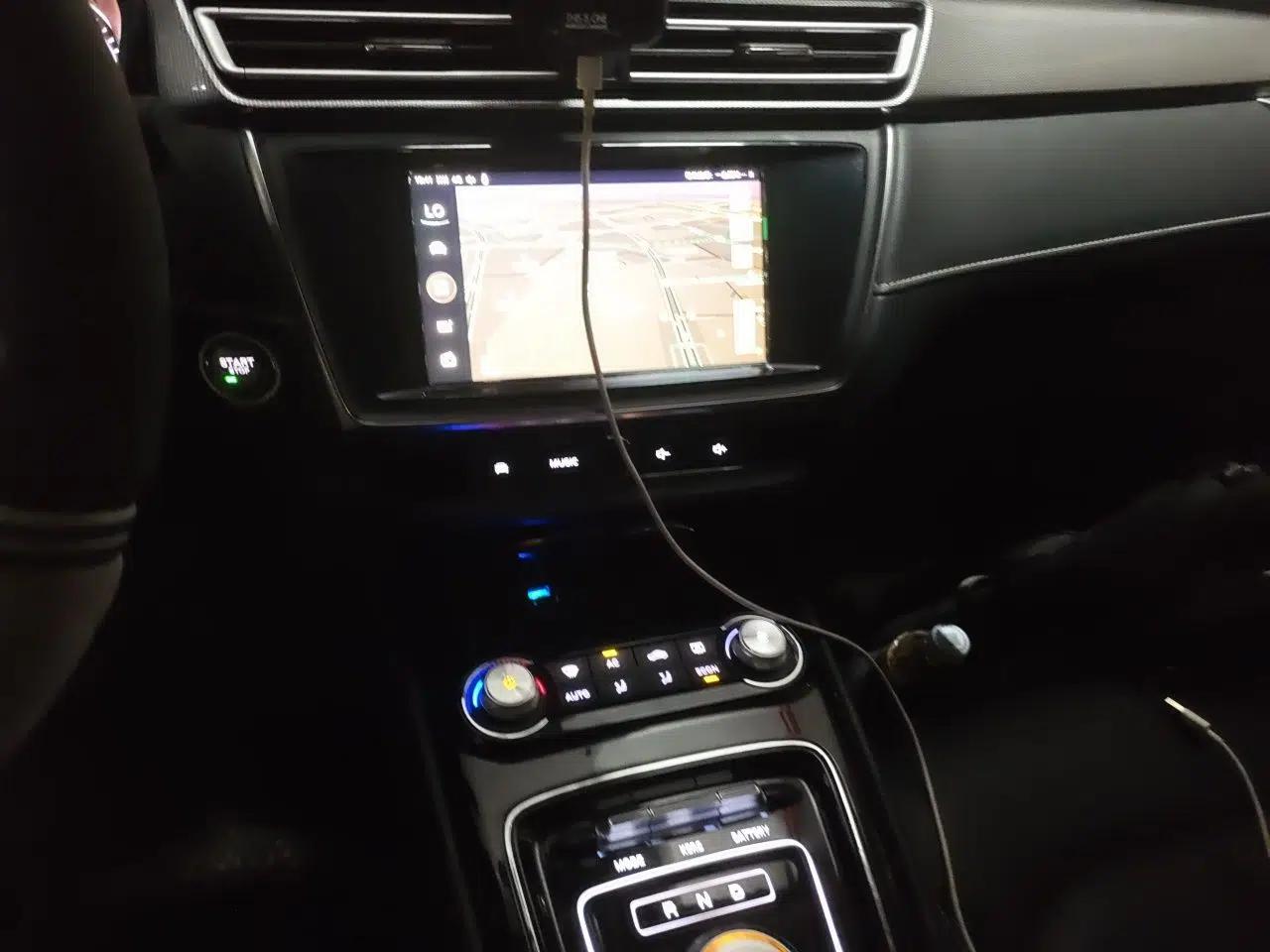 Roewe Ei5 2018 Internet Luxury Edition — миниатюра 13