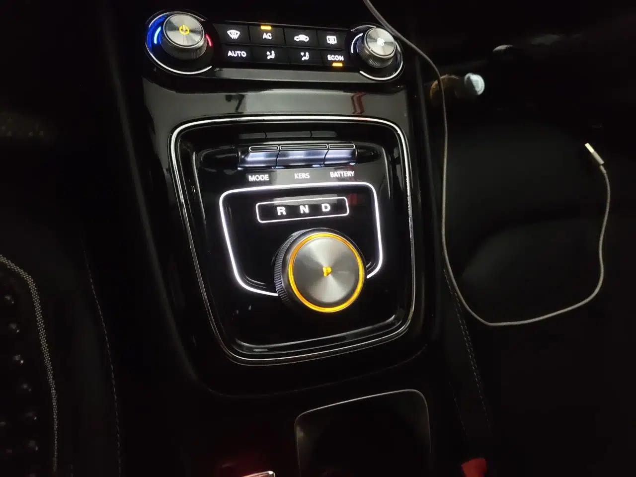 Roewe Ei5 2018 Internet Luxury Edition — миниатюра 14