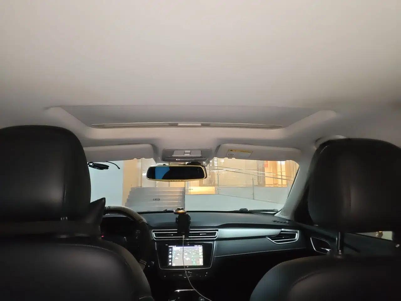 Roewe Ei5 2018 Internet Luxury Edition — миниатюра 18