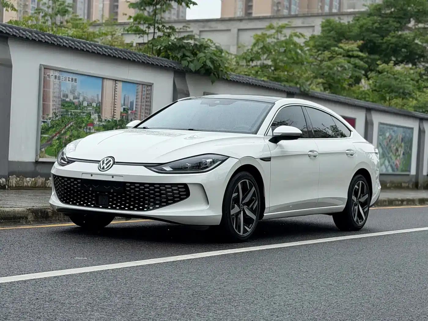 Lamando 2022 Lamando L 280TSI DSG Hot Edition — миниатюра 1