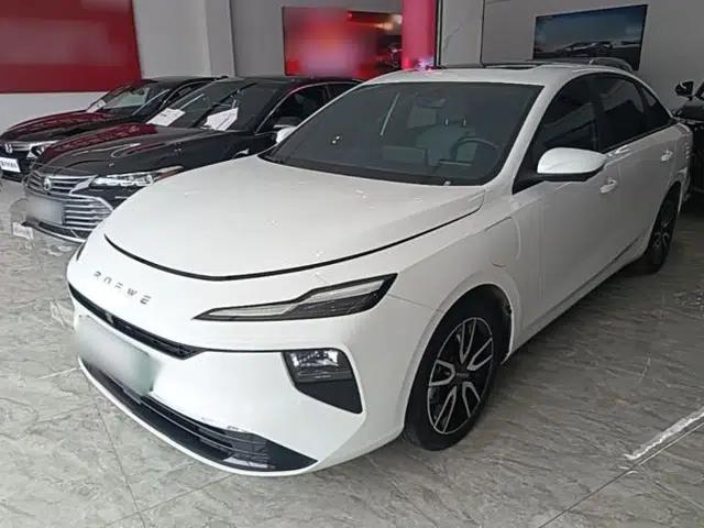 Roewe D6 2025 450km Deluxe Edition