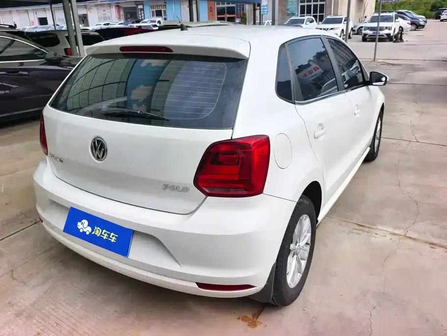 2014 Polo 1.4L Manual Fashion Edition — миниатюра 3