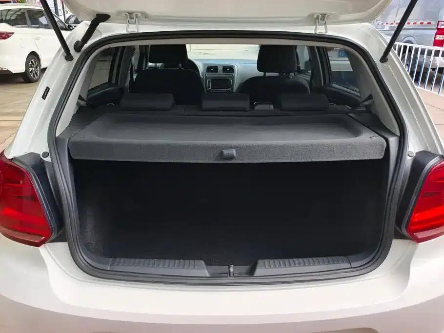 2014 Polo 1.4L Manual Fashion Edition — миниатюра 4