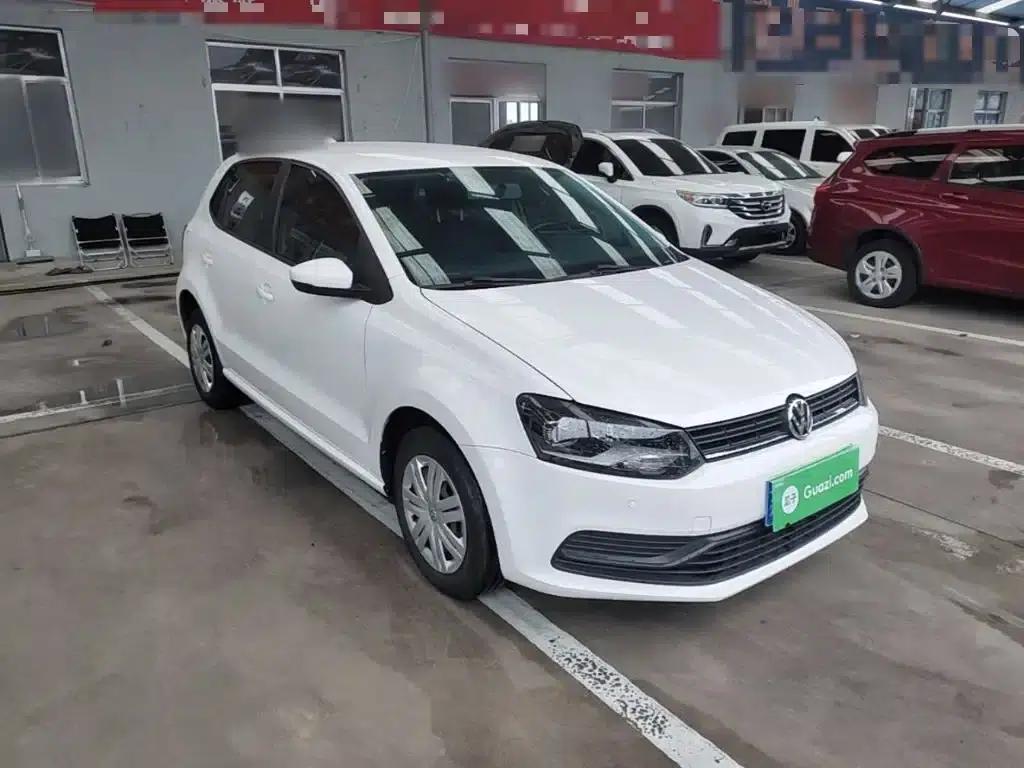 2016 Polo 1.4L Automatic Fashion Edition — миниатюра 4