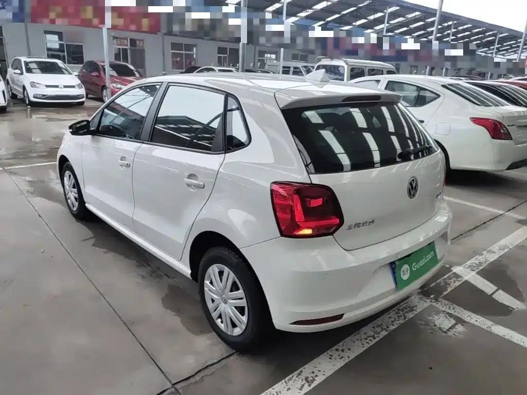 2016 Polo 1.4L Automatic Fashion Edition — миниатюра 5