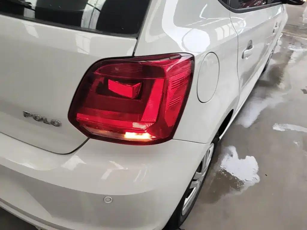 2016 Polo 1.4L Automatic Fashion Edition — миниатюра 8