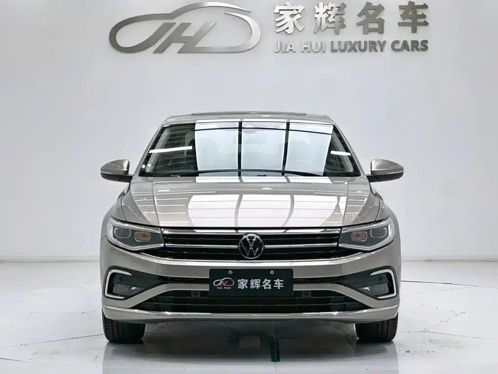 2023 Volkswagen Bora 300TSI DSG Premium Edition — миниатюра 2