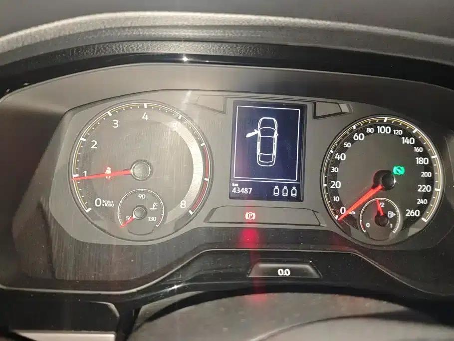2020 Volkswagen Bora 1.5L Automatic Elite — миниатюра 14