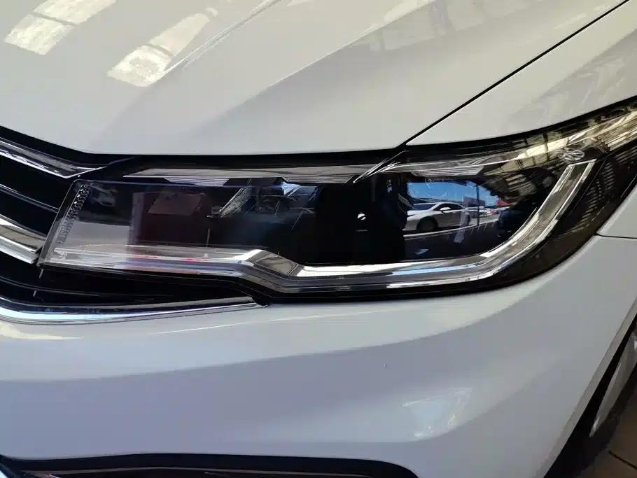 2019 Volkswagen Bora 1.5L Automatic Comfort Model — миниатюра 5