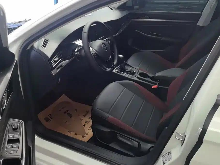 2019 Volkswagen Bora 1.5L Automatic Comfort Model — миниатюра 9