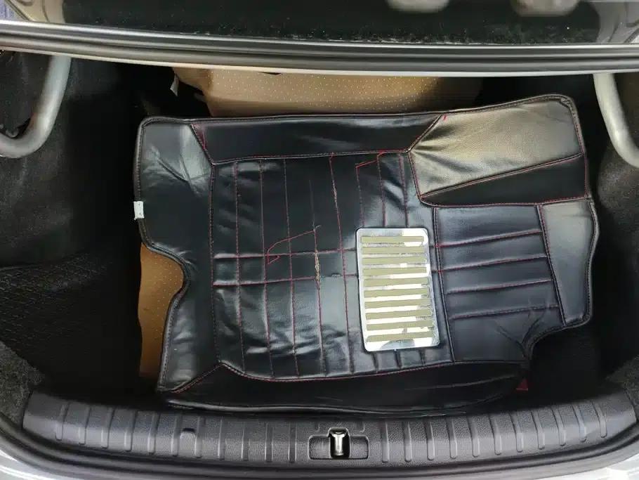 2014 Volkswagen Bora 1.6L Automatic Fashion Edition — миниатюра 4