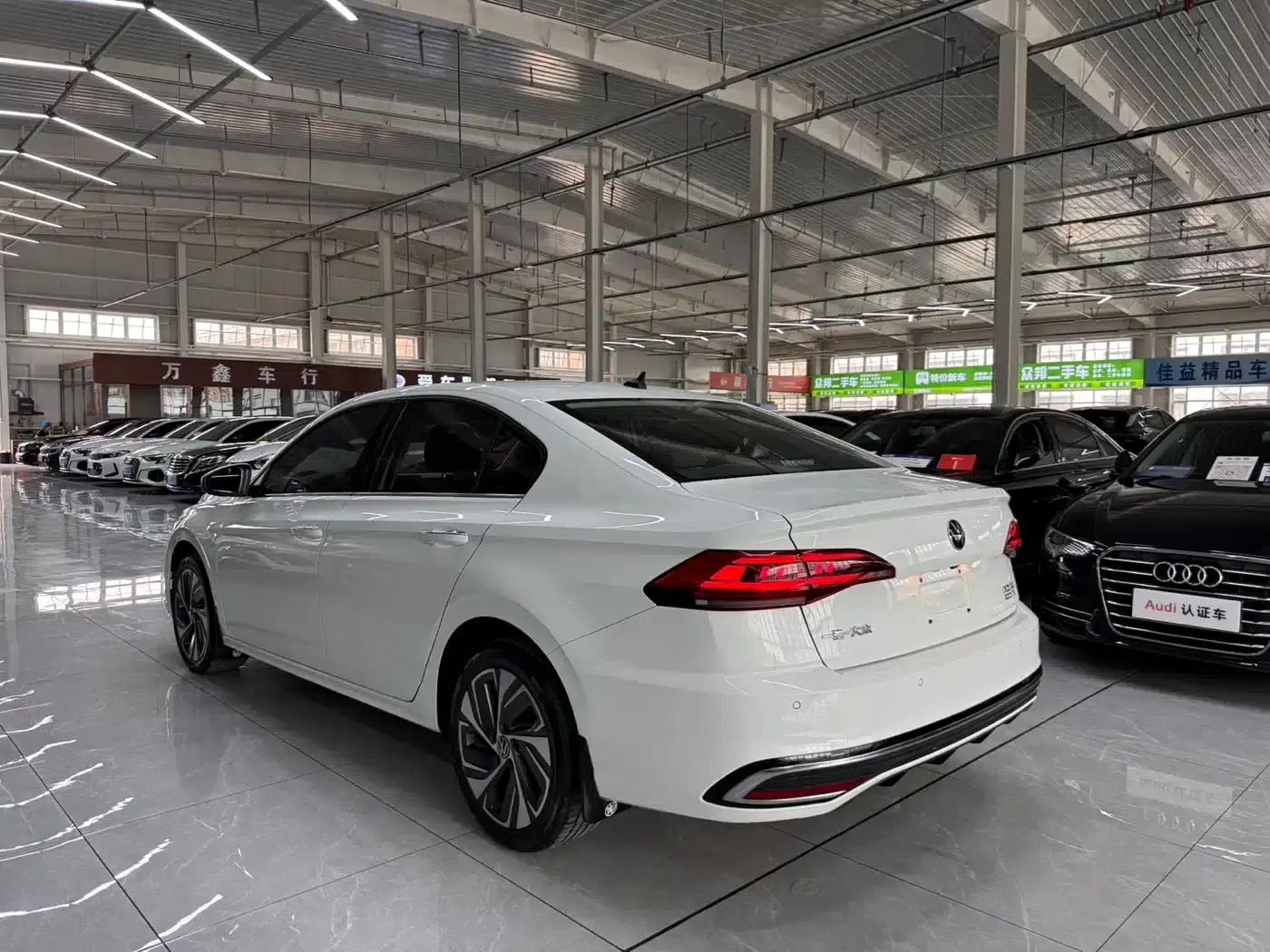 2023 Volkswagen Bora 200TSI DSG Yuexing PRO Edition — миниатюра 7
