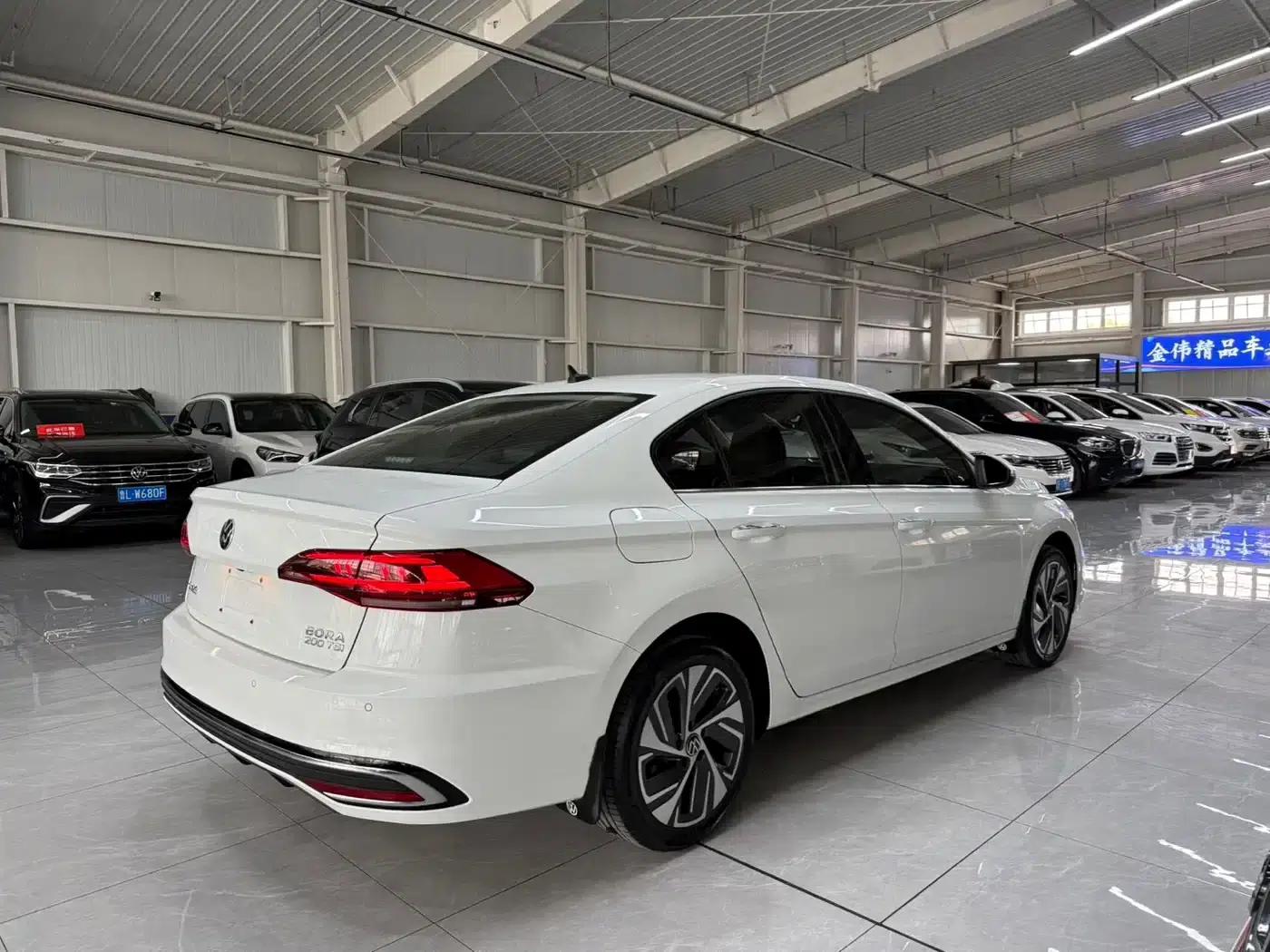 2023 Volkswagen Bora 200TSI DSG Yuexing PRO Edition — миниатюра 9