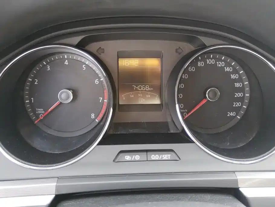 2019 Volkswagen Bora Legend 1.5L Automatic Fashion Model (China VI Emission Standard) — миниатюра 14