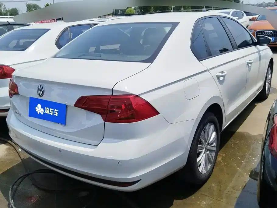 2019 Volkswagen Bora Legend 1.5L Automatic Fashion Model (China VI Emission Standard) — миниатюра 3