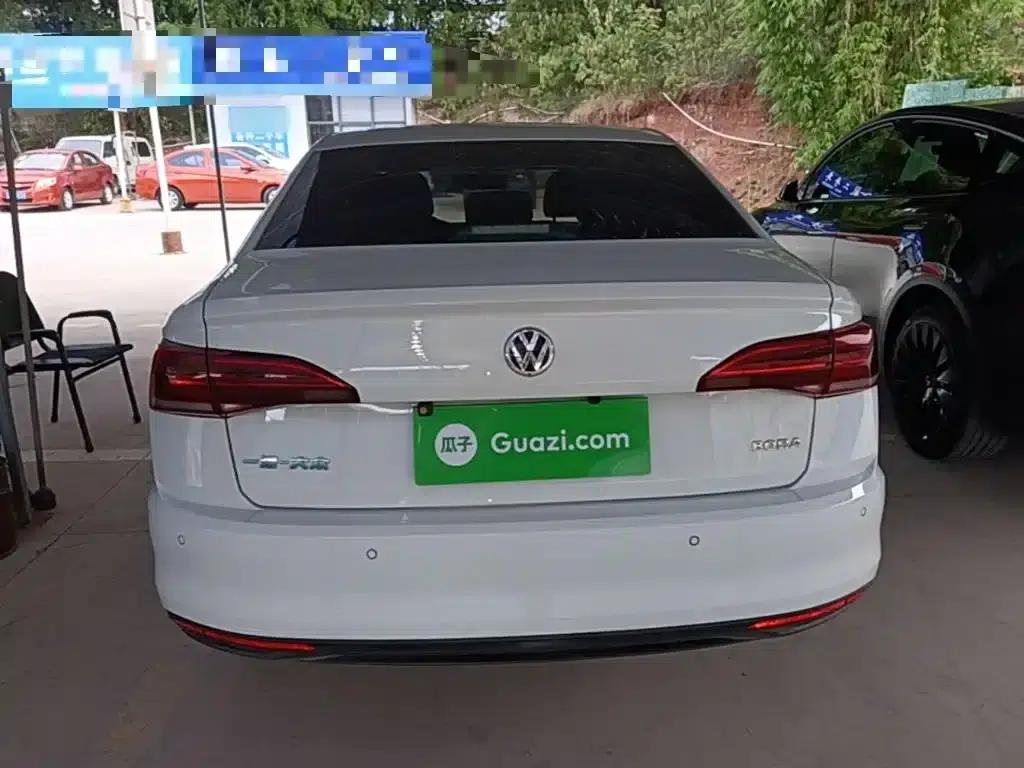 2019 Volkswagen Bora Facelift 1.5L Automatic Fashion Model (China VI Emission Standard) — миниатюра 6