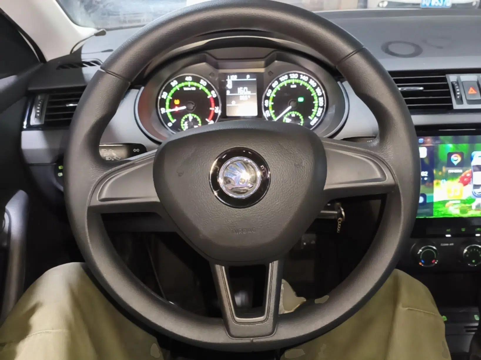 Skoda Octavia 2018 Station Wagon TSI230 DSG Comfort Edition — миниатюра 13
