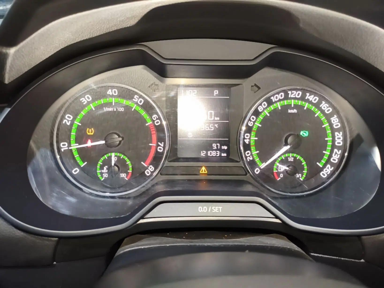 Skoda Octavia 2018 Station Wagon TSI230 DSG Comfort Edition — миниатюра 14