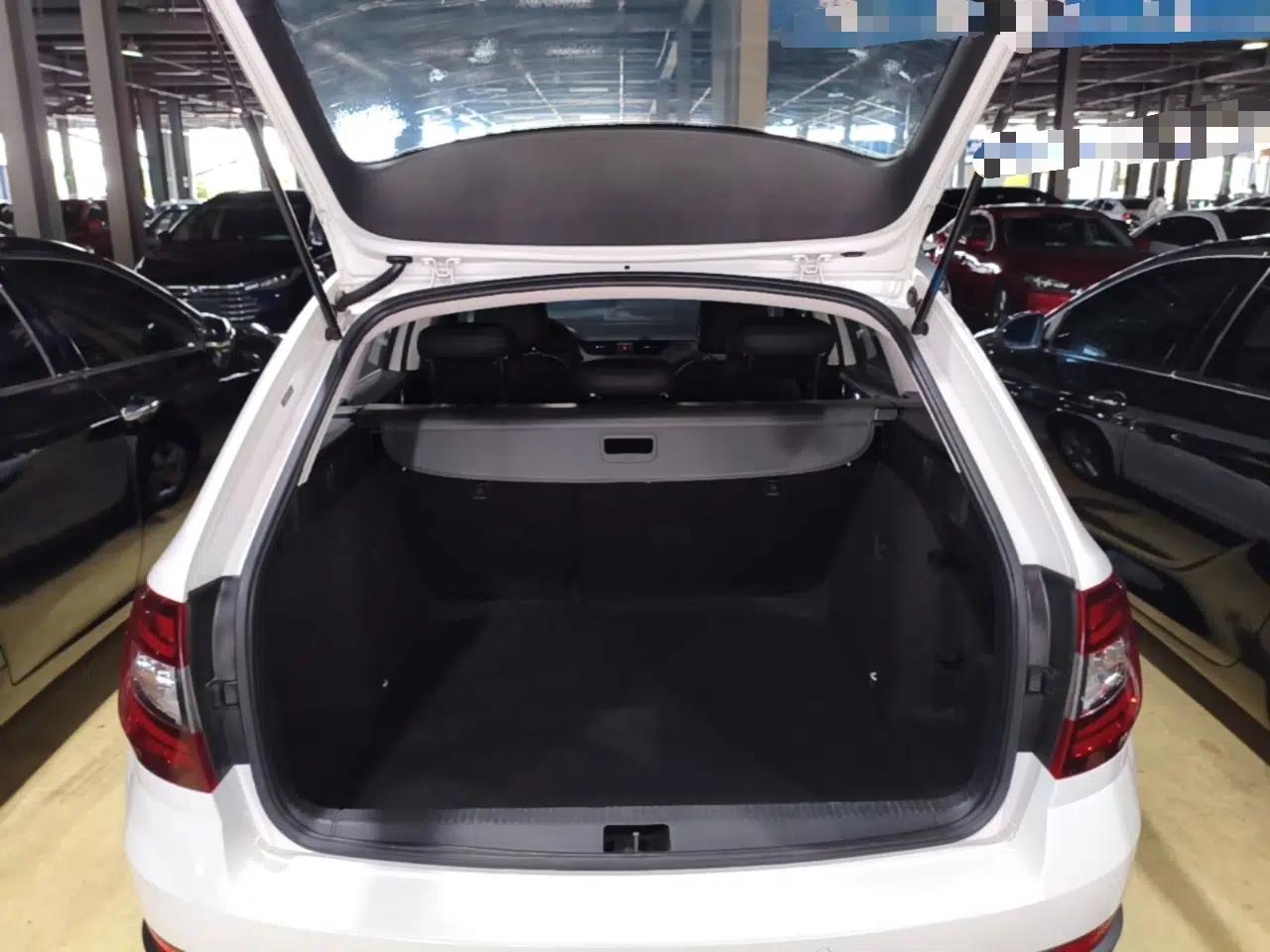 Skoda Octavia 2018 Station Wagon TSI230 DSG Comfort Edition — миниатюра 22