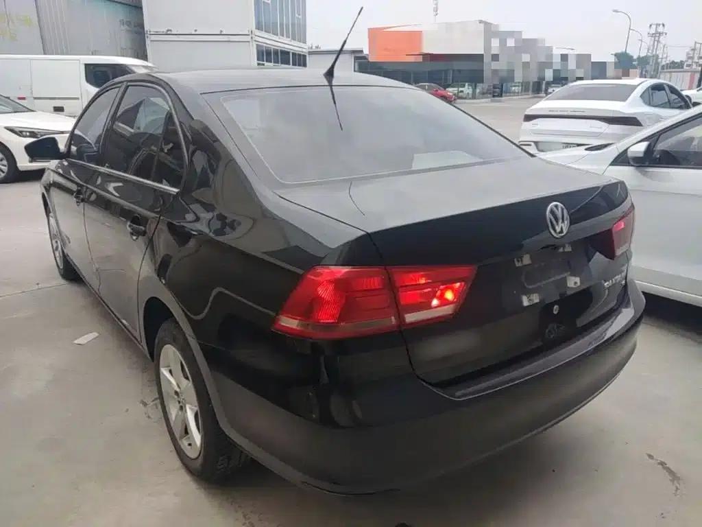 Santana 2015 1.6L Manual Comfort Edition — миниатюра 5