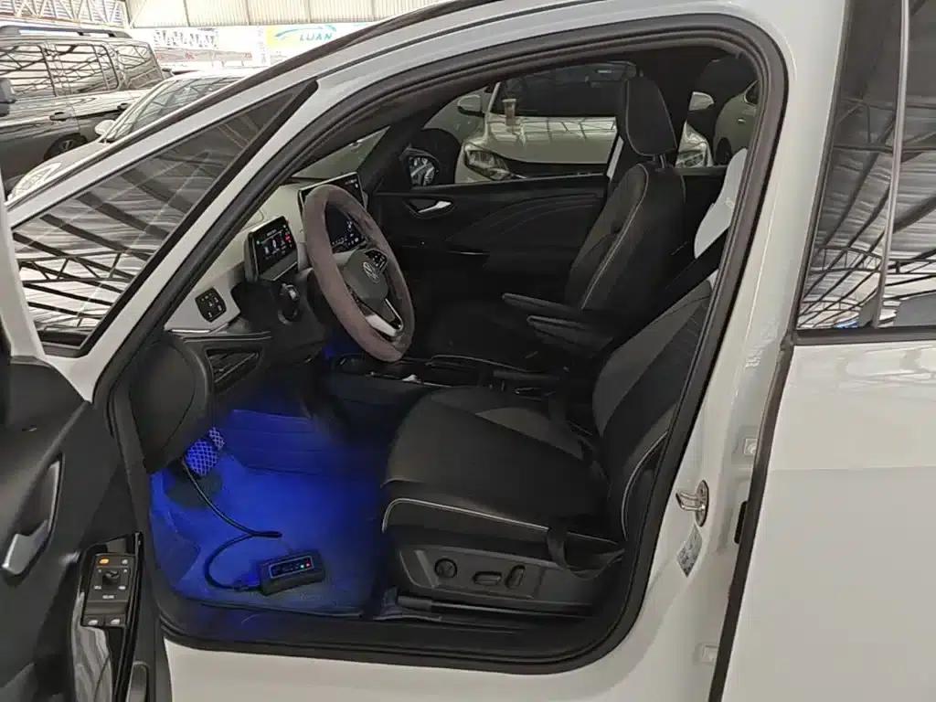 Volkswagen ID.3 2025 Smart Edition - Outstanding Version — миниатюра 15